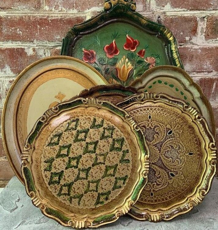 trays 
